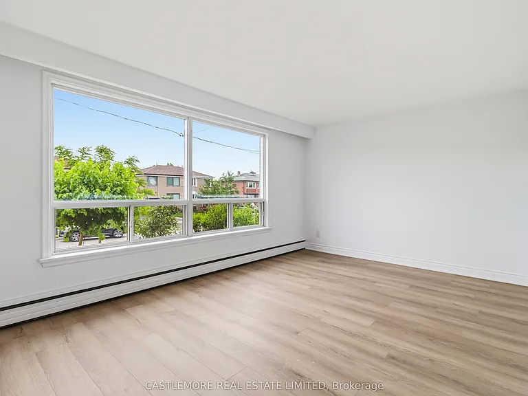 9 Allenby Ave #3 — Photo 5
