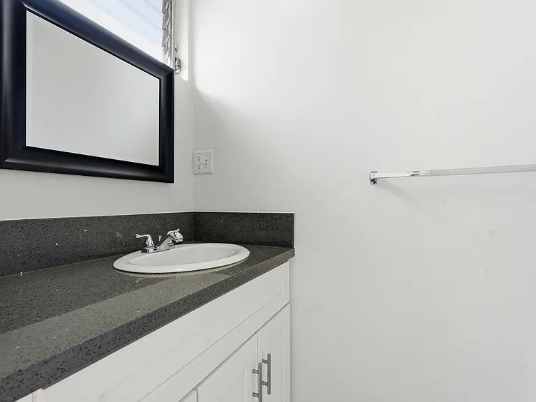 1475 S Wooster St #4 — Photo 25