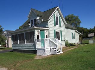 1020 Mason St, Morrisonville, NY 12962