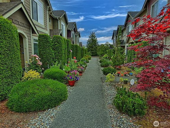 3rd image of 13931 34th Drive SE #C
