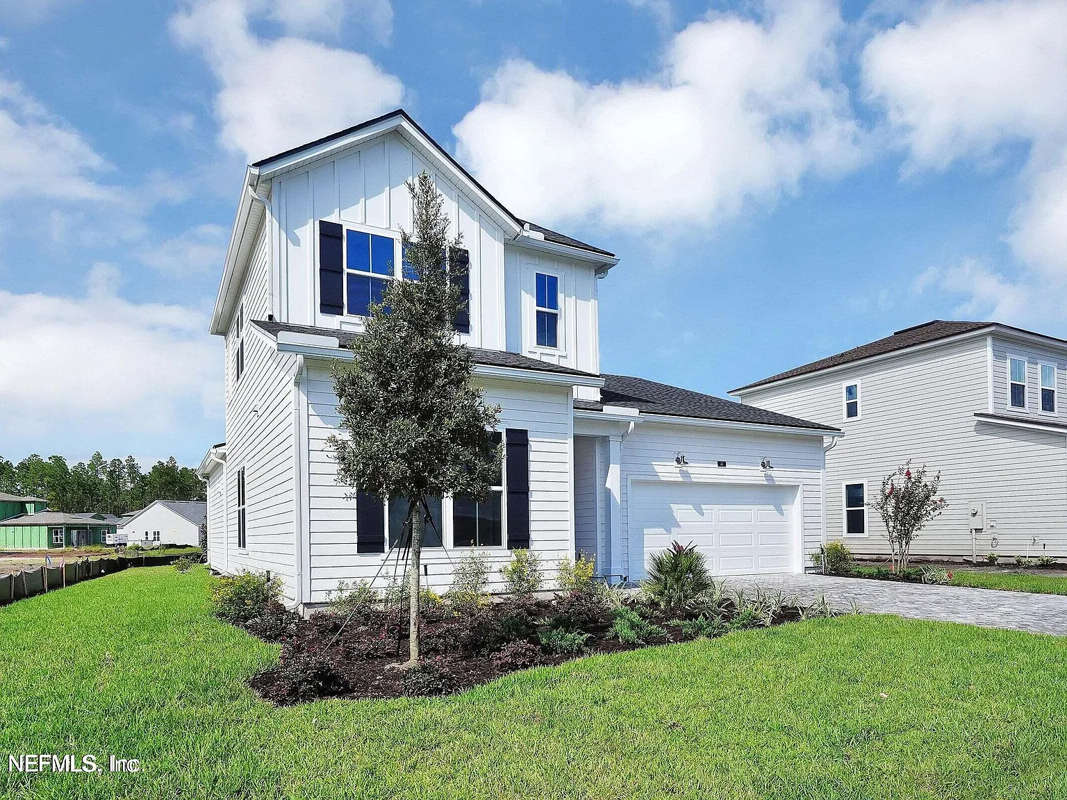3 bed, 3.0 bath, 2368 sqft, $3,175 — Photo 3