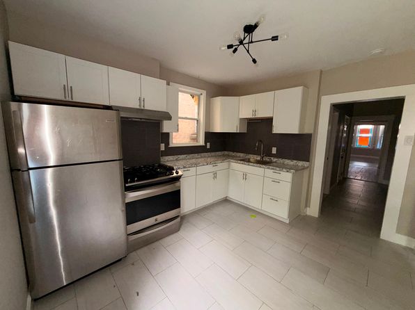 212 Bidwell Ave #1E