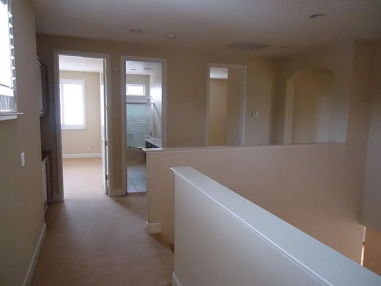 4992 Beach Wood Ct — Photo 26