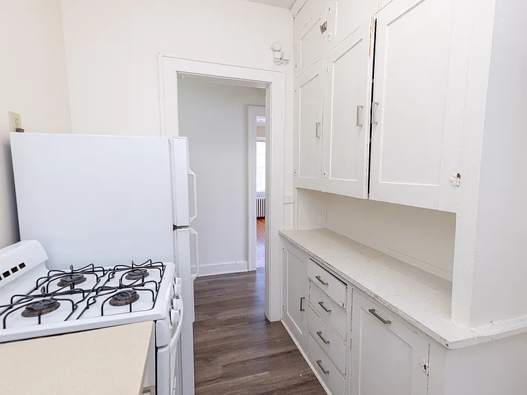 Snelling Villas — Photo 17