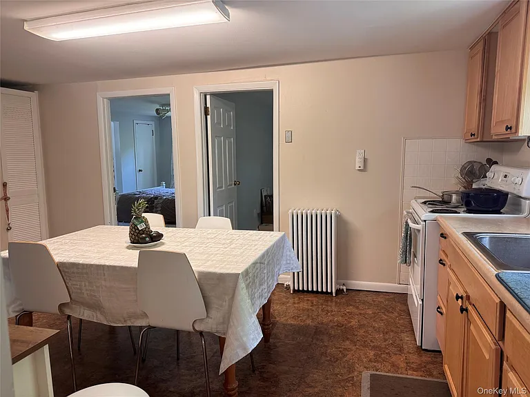 57 E Hall Ave #2 — Photo 19