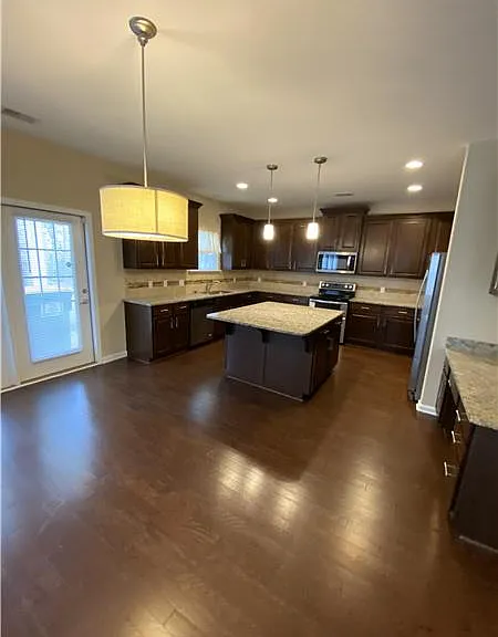59 Melody Dr — Photo 14