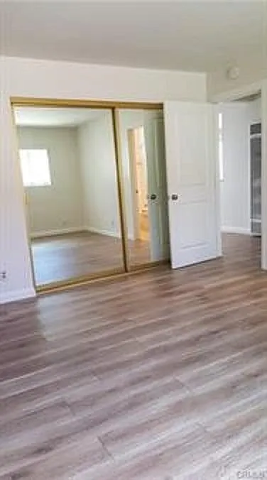 2 bed, 950 sqft, $2,740 — Photo 3