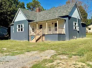 609 W Westbrook St, Troy, TN 38260