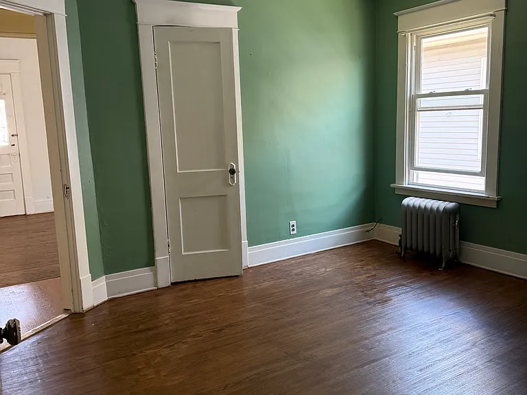 546 Tacoma Ave — Photo 6