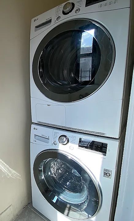 1st image of 300 W 108th St APT 7A
