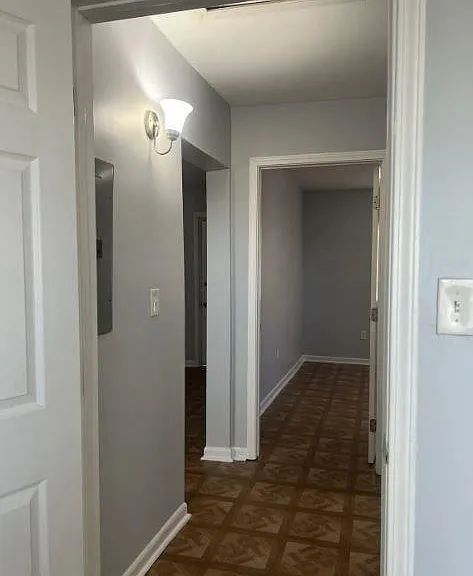 305 W Oak St — Photo 9
