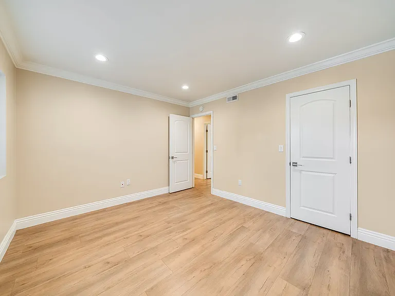 2733 W Keller Ave #1 — Photo 27