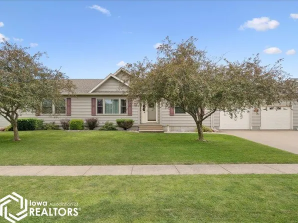 307 W Walnut St, Danville, IA 52623