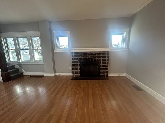 4th image of 301 S Ford Ave