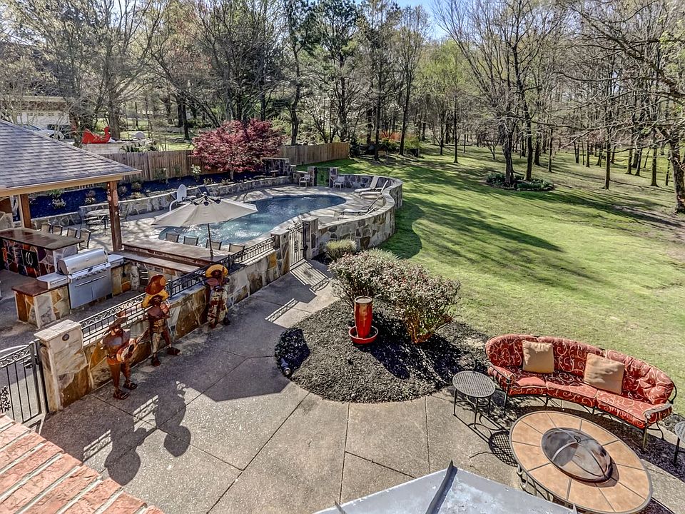 1st image of 3524 Davieshire Dr