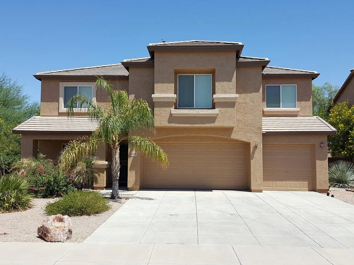 5 bed, 4200 sqft, $3,500 — Photo 4