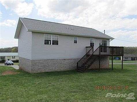 4th image of 423 Tyler Dr