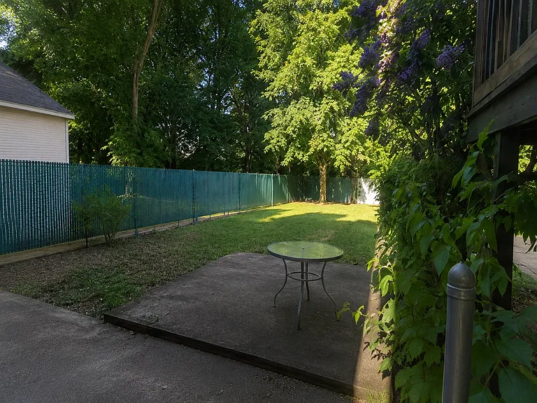 495 East St #2 — Photo 3