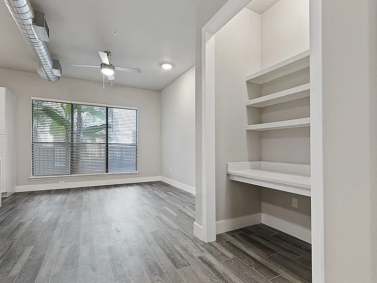 Briar Forest Lofts — Photo 11