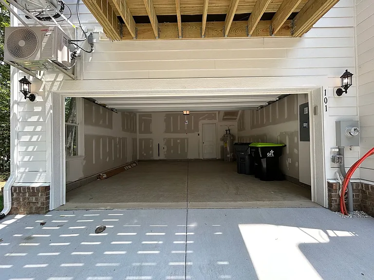 101 Avenda Ln — Photo 7