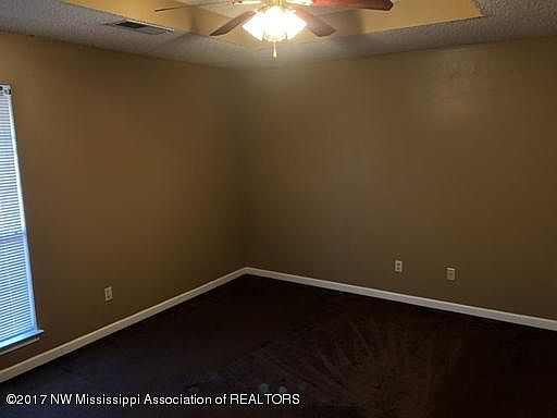 2nd image of 10231 Chateau Rd
