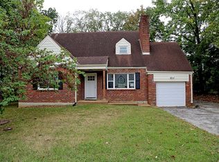 12418 Big Bend Blvd, Saint Louis, MO 63122