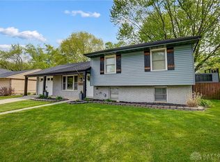 410 Evergreen Dr, Springboro, OH 45066