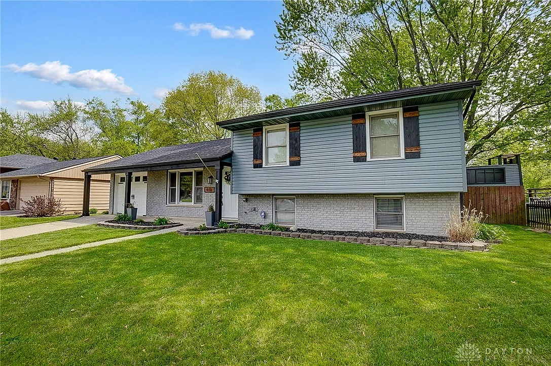 410 Evergreen Dr photo 1