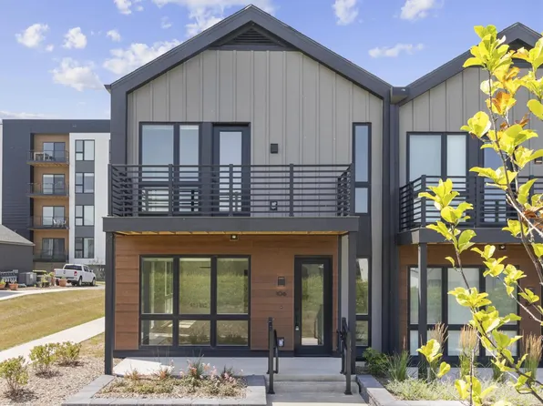 9352 South Alder PLACE #106, Oak Creek, WI 53154