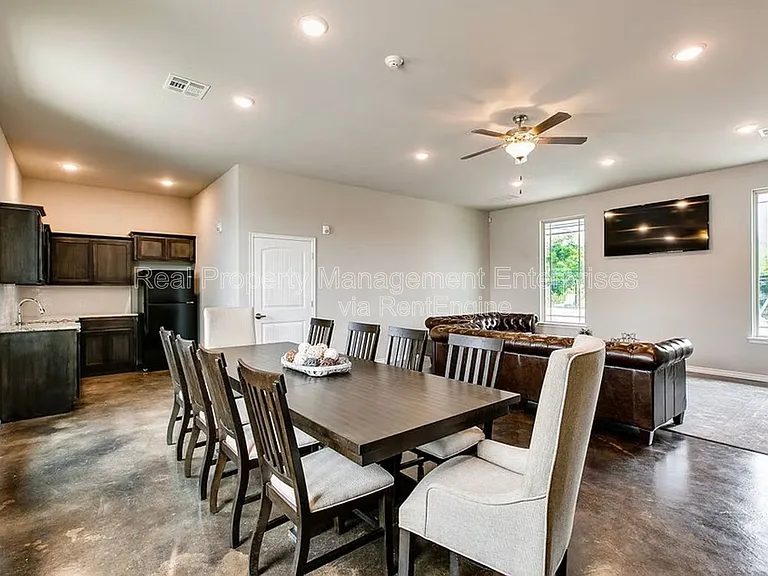 4612 Prominence Dr — Photo 25