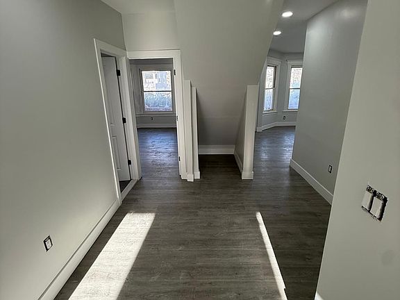 3rd image of 162-164 Renner Ave #1
