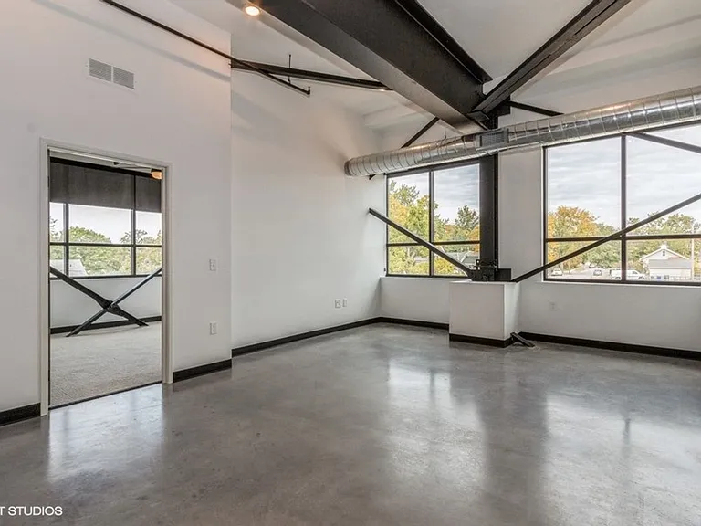 The Hall at The Hub — Photo 4