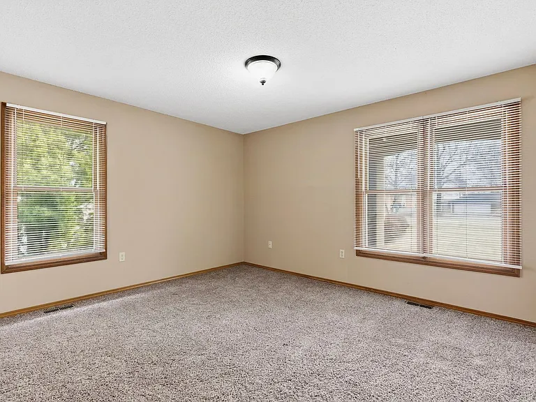 1905 S Ingram Mill Rd #8 — Photo 17
