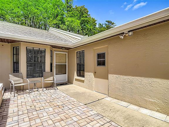 4th image of 13227 MOLITOR COURT
