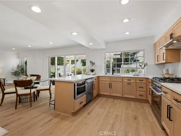 8 Yellowwood Way, Irvine, CA 92612