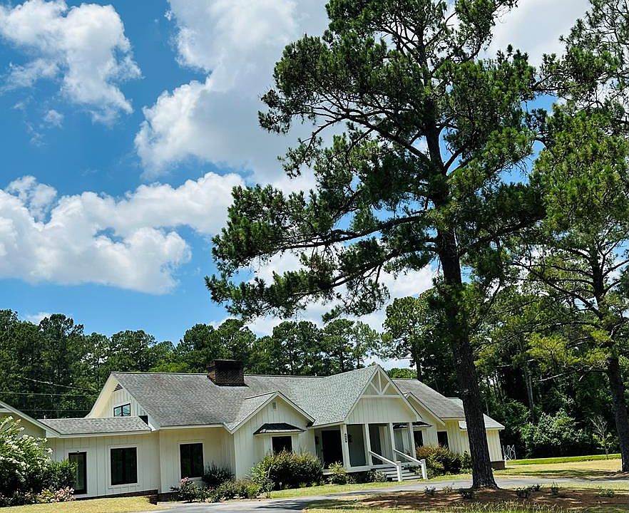 1st image of 1501 Cypress Ln
