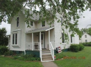 403 3rd St, Garfield, KS 67529