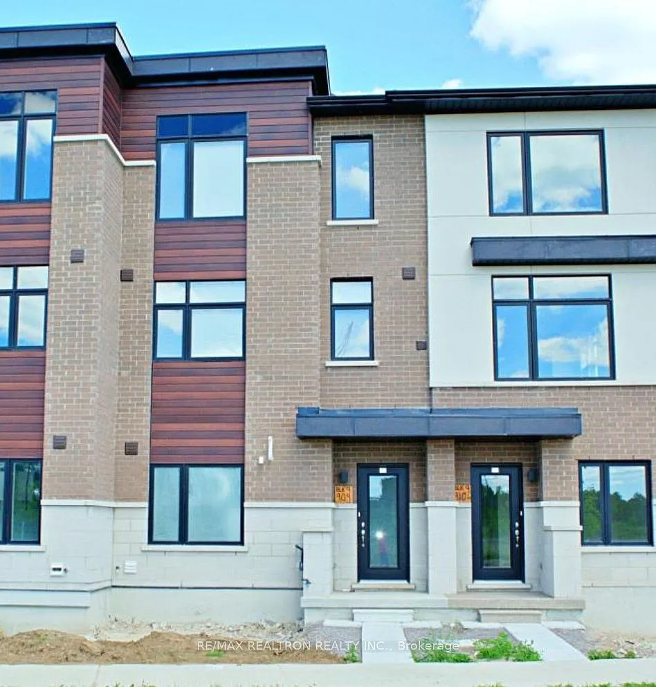3 bed, $3,000 — Photo 1