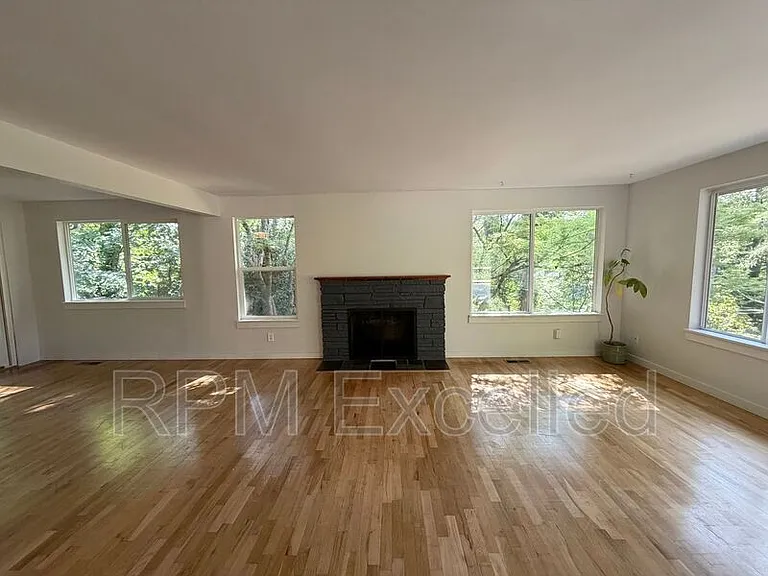 24625 148th Ave SE — Photo 5