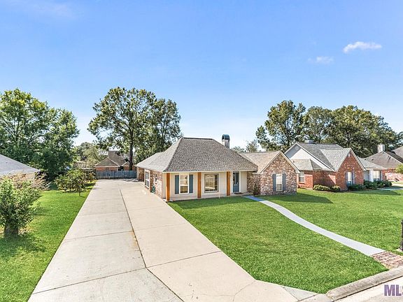 2nd image of 1440 Cottonwood Dr