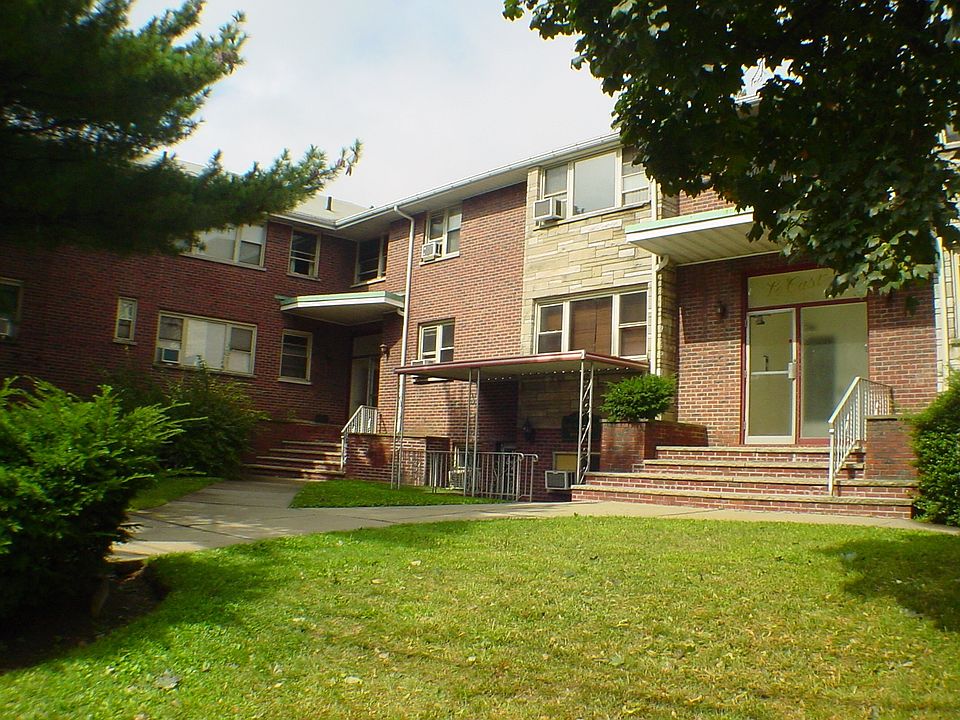 1st image of 1565 Lemoine Ave APT B1