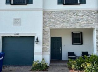 10273 SW 231st Ln, Miami, FL 33190