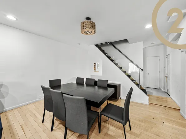 159 Lake Street image 14 of 15