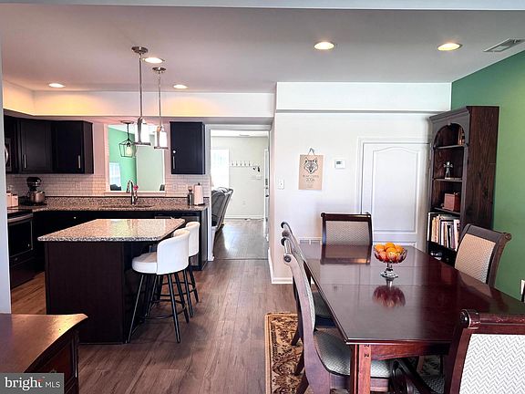 5th image of 576 Thumper Dr