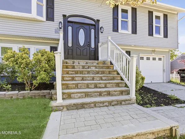 4 Silversmith Court, Barnegat, NJ 08005