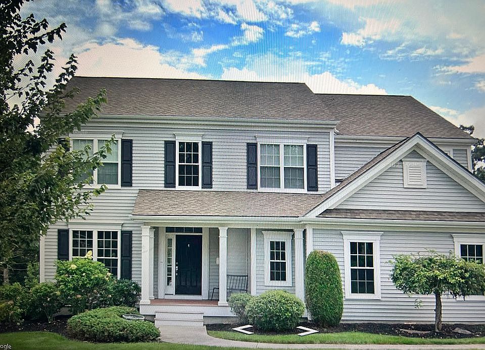 1st image of 64 Farrington Ave