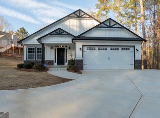 8162 Lakeview Pkwy, Villa Rica, GA 30180