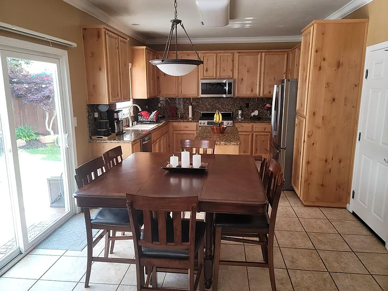 108 Eagles Roost Ct — Photo 7