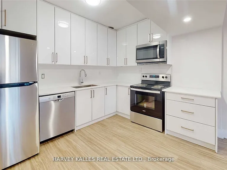 316 Lonsdale Rd #2 — Photo 6