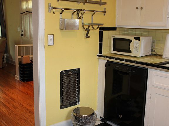 3rd image of 1215 Catina Dr